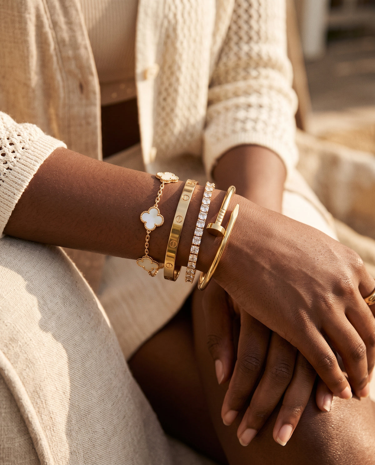 Avenorie bracelet styling